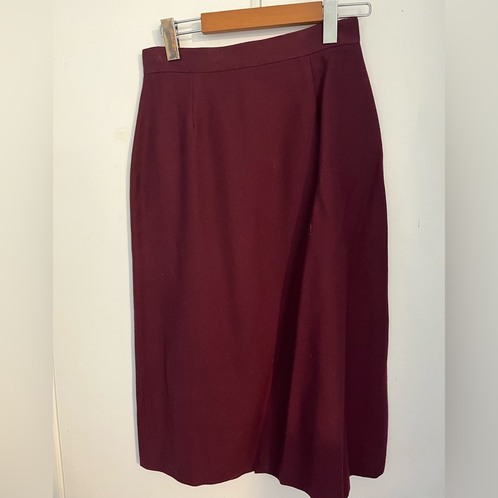 Chic Wine Burgundy Red  100% Wool Pencil Skirt 26” waist